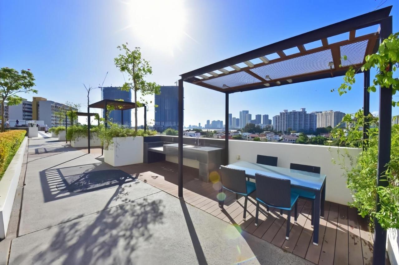 The Landmark Penang By Stay Premium Tanjung Tokong Exterior photo